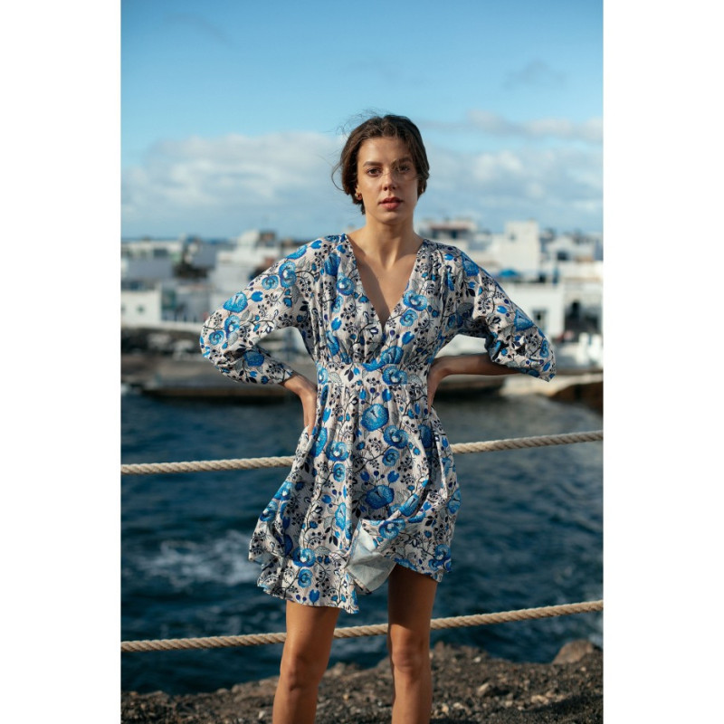 K133 Sukienka rozkloszowana mini - model 2