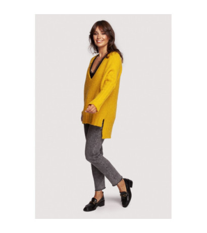 BK083 Sweter z dekoltem i dłuższym tyłem - miodowy