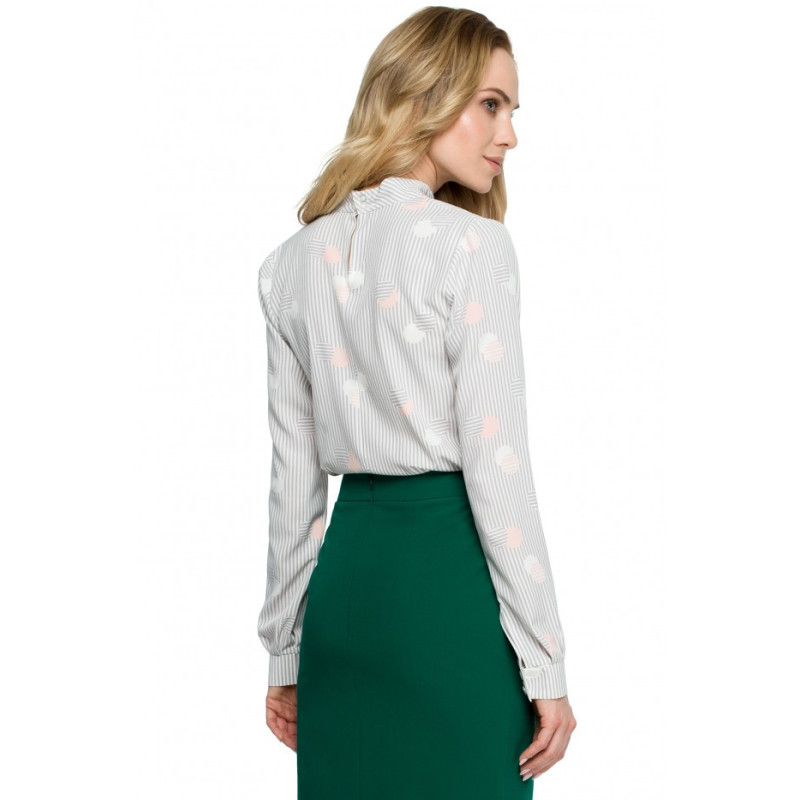S125 Kobieca bluzka z nadrukiem - model 2
