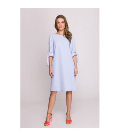 S393 Sukienka z wiązanymi rękawami - błękitna