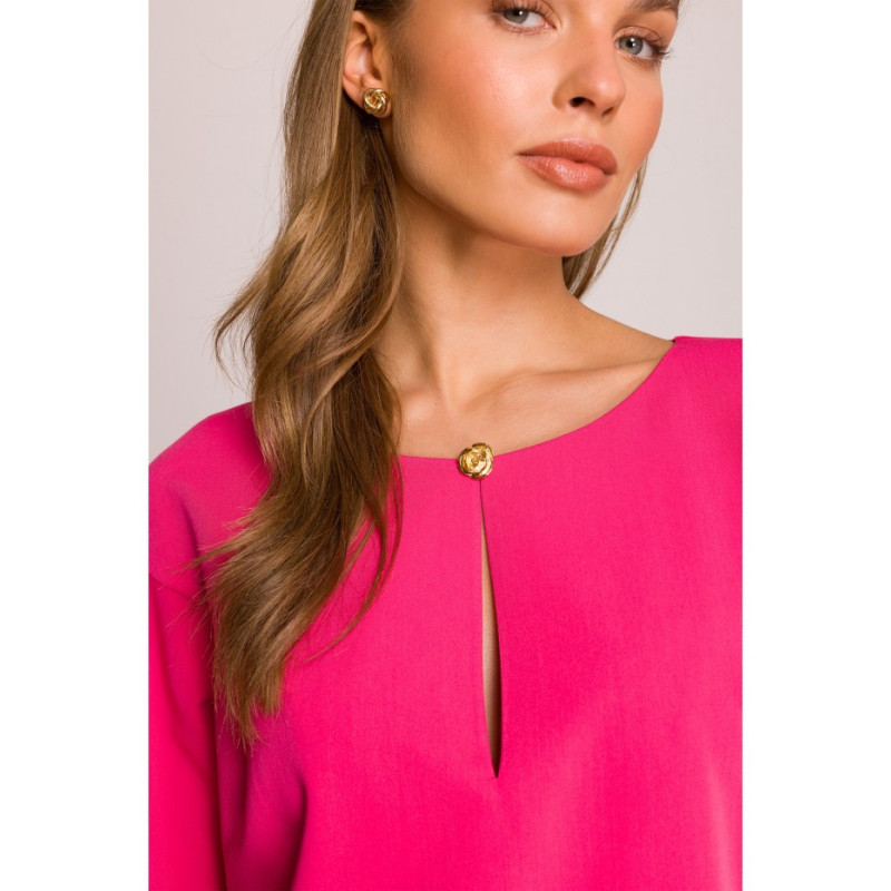 S394 Sukienka o luźnym fasonie z łezką w dekolcie - różowa