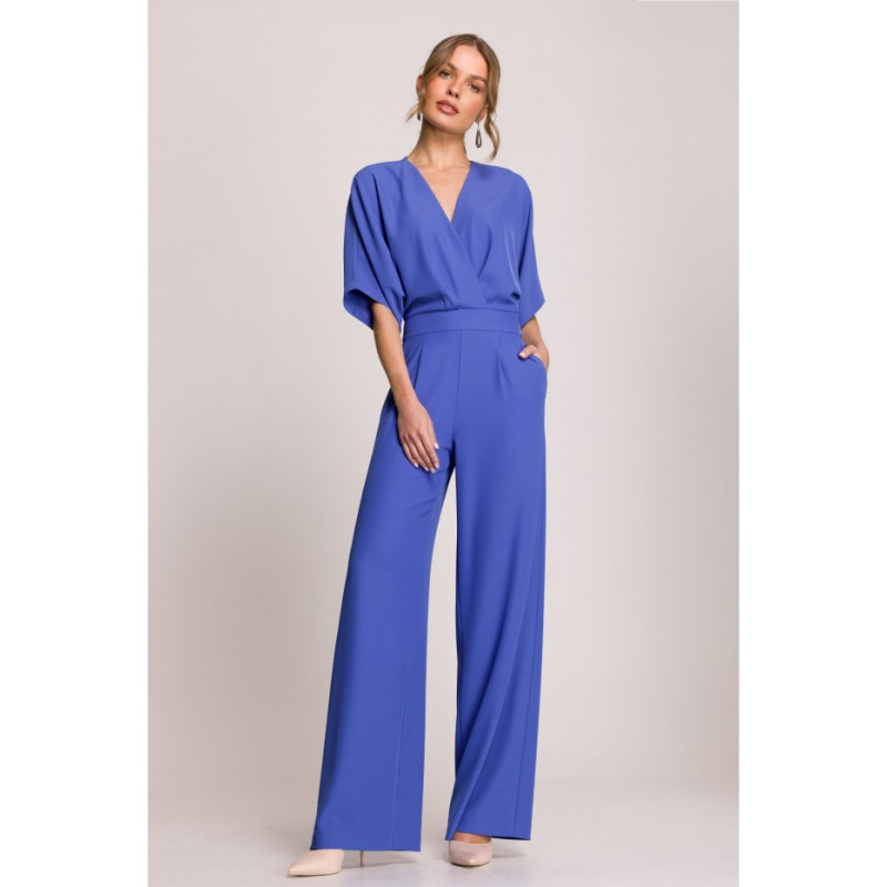 S395 Kombinezon z dekoltem kopertowym - niebieski