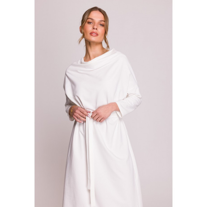 S403 Sukienka oversize z modalu - ecru