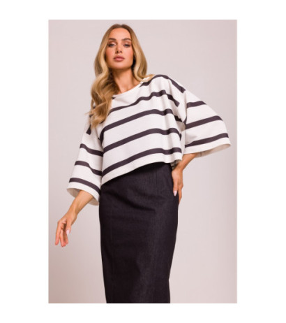 M844 Krótka bluza z nadrukiem - model 1