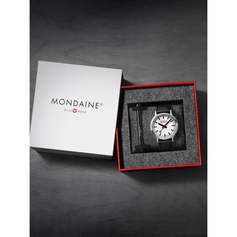 Mondaine MST.4101B.LBV.2SE 