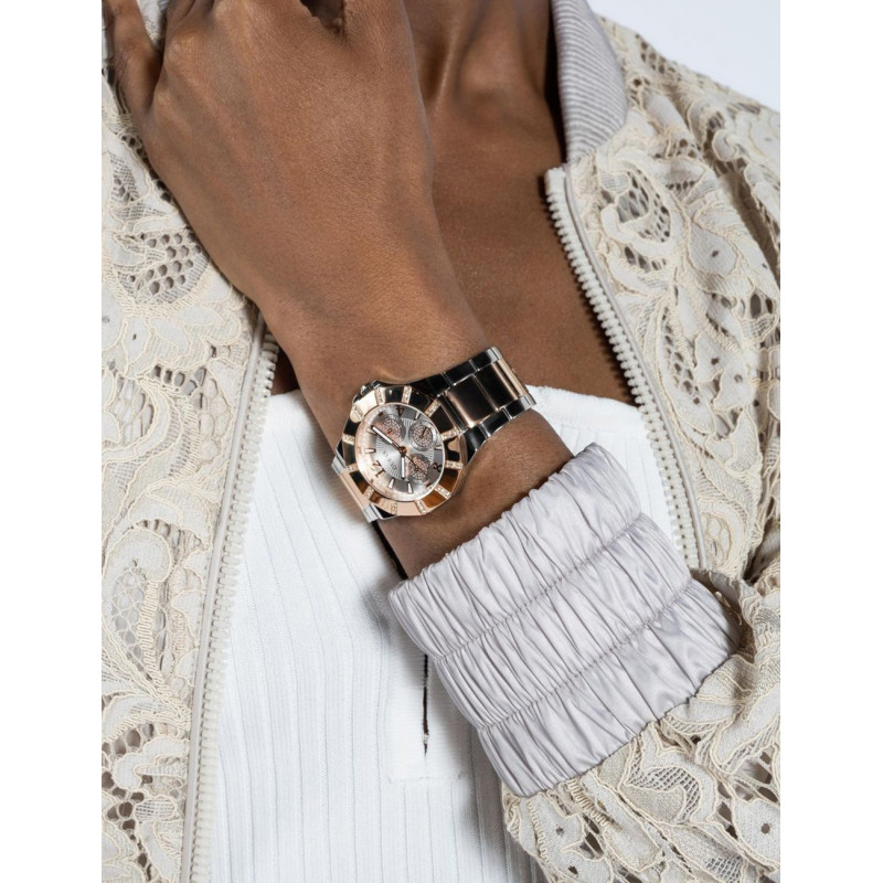 Guess GW0616L3 