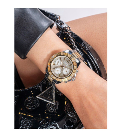 Guess GW0771L3 