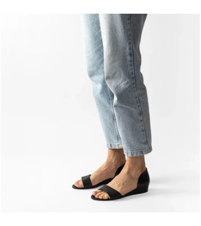 Maciejka Czarne 01971-11/00-5 (MA63-g) sandals