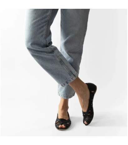 Maciejka Czarne 04506-01/00-5 (MA575-c) ballerinas