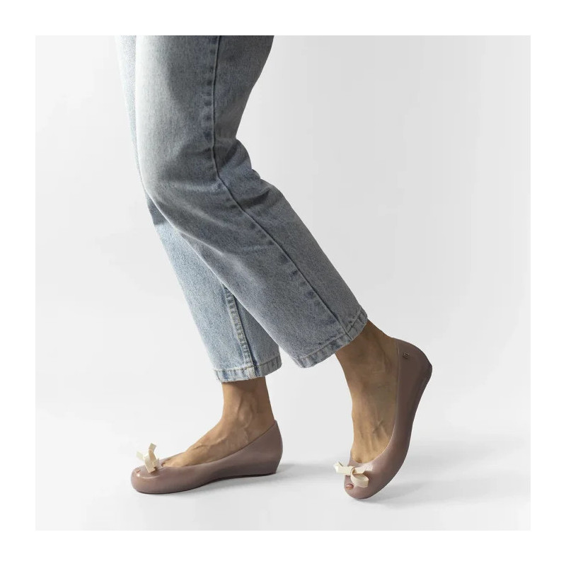 Melissa Ultragirl Bow III AD 33891/BA705 Beige (ML326-c) ballerinas