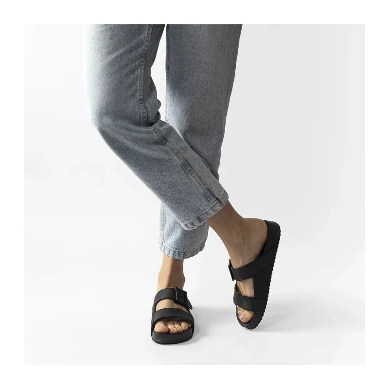 Melissa Cozy Connection Slide 35832/AZ933 Black (ML342-b) Women's Shoes/Flip Flops