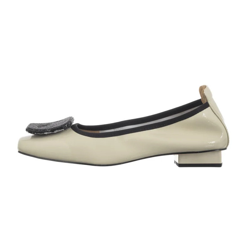 Artiker Beżowe 56C2410 (AR151-a) ballerinas