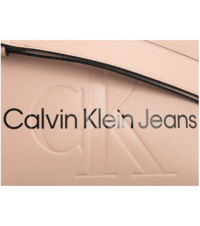 Calvin Klein Sculpted Camera Pouch21 Mono Pale Conch K60K610681 TFT (CK322-c) handbag