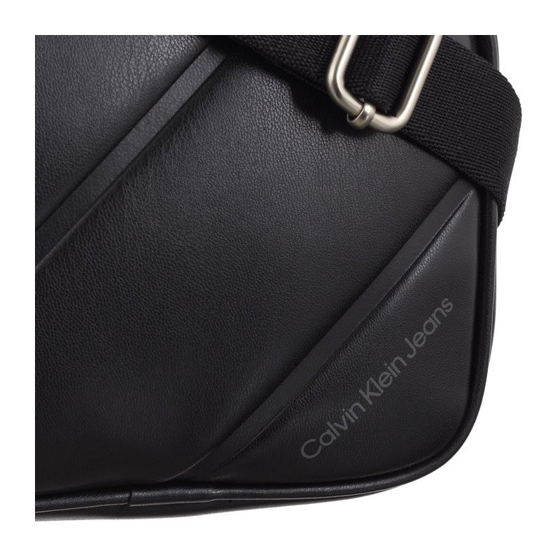 Calvin Klein Quilted Camera Bag 18 Black K60K611821 BEH (CK488-a) handbag