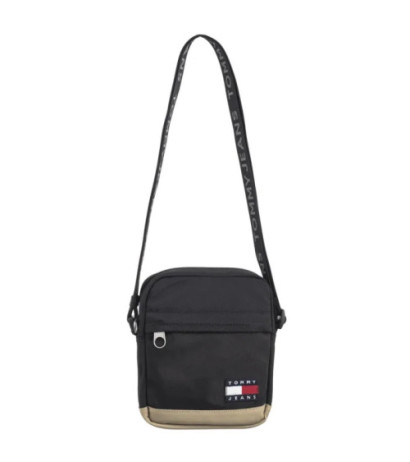 Tommy Hilfiger Tjm Ess Daily Squared Reporter AM0AM13265 BDS (TH1281-b) handbag