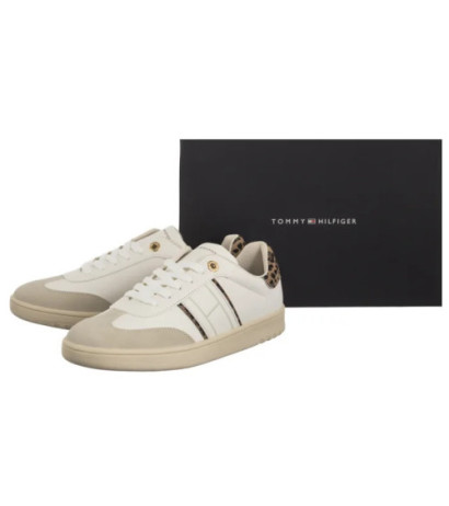 Tommy Hilfiger Low Cut Lace-Up Sneaker T3A9-33974-1842 A472 Off White/Beige (TH1376-a) sports Shoes