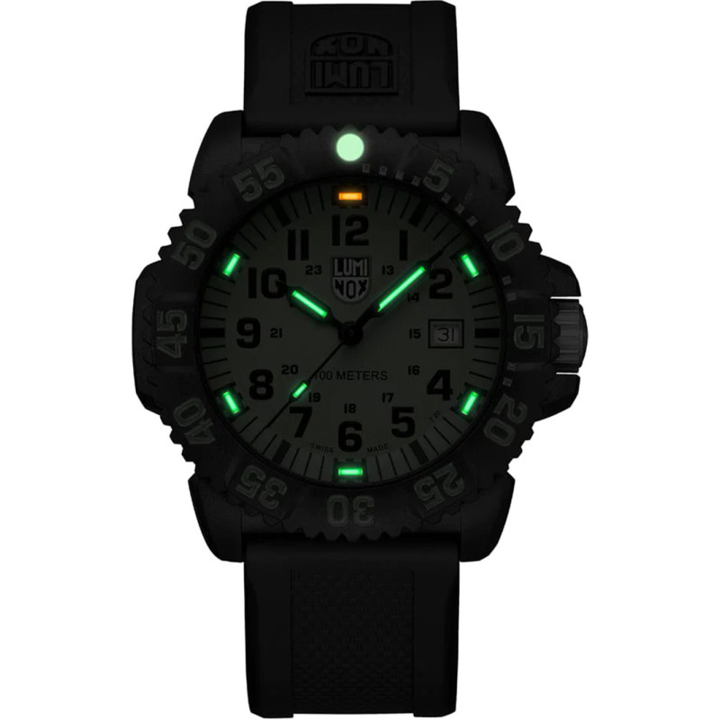 Luminox X2.2067.1 