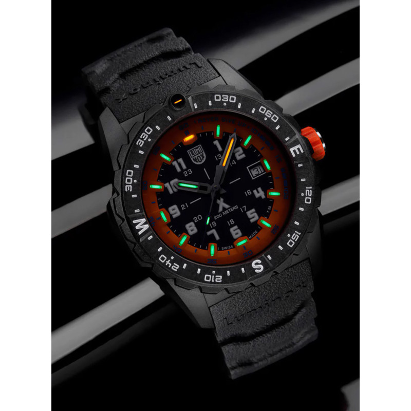 Luminox XB.3739 