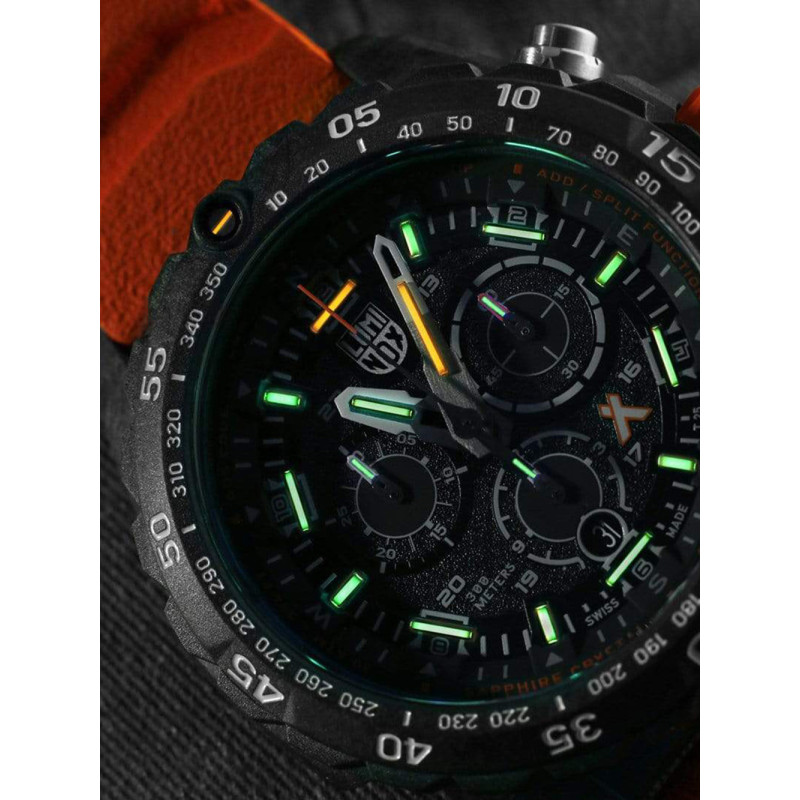 Luminox XB.3749 