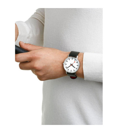 Mondaine A660.30360.16OMV 