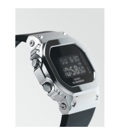 Casio GM-S5600U-1ER 