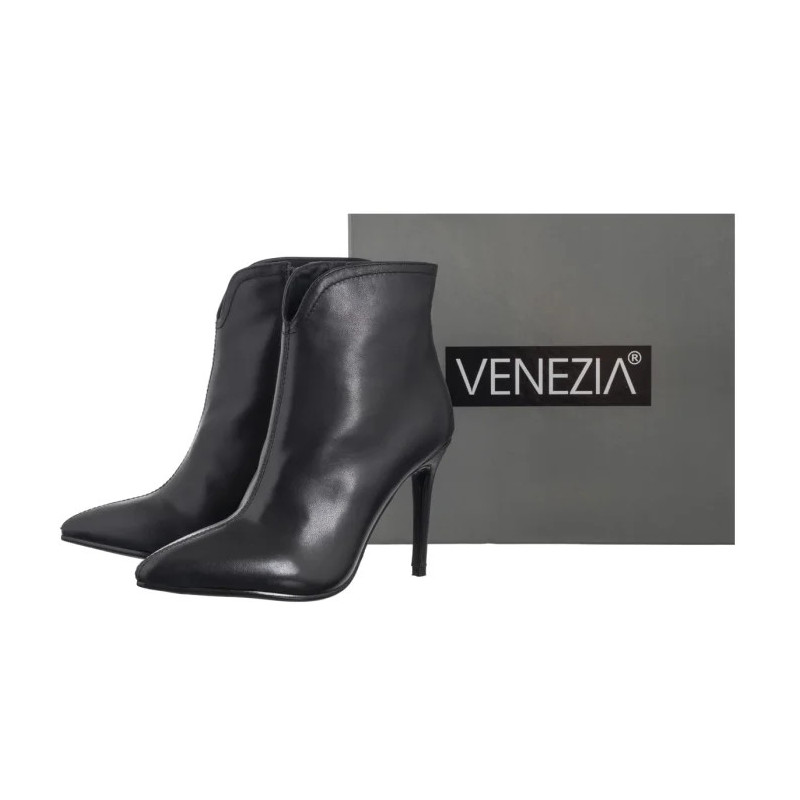 Venezia Czarne V428-00677-01BLA (VE875-a) shoes