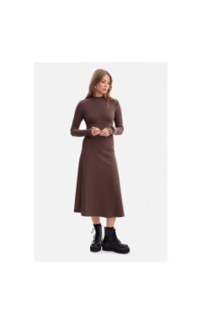 B299 Sukienka z dzianiny prążkowanej - brązowa