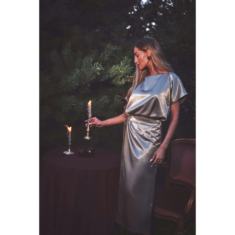 M887 Sukienka z wiązaniem - złota