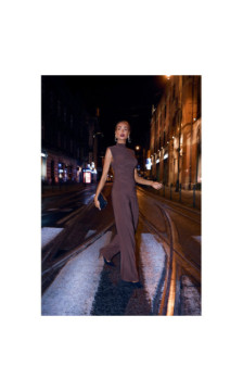 M890 Komplet z marszczoną bluzką i szerokimi spodniami - brązowy