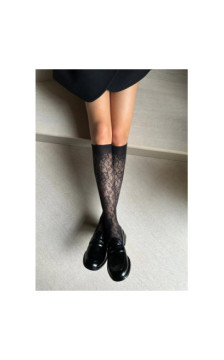 Veneziana socks to the knees