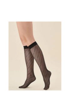 Gabriella socks to the knees