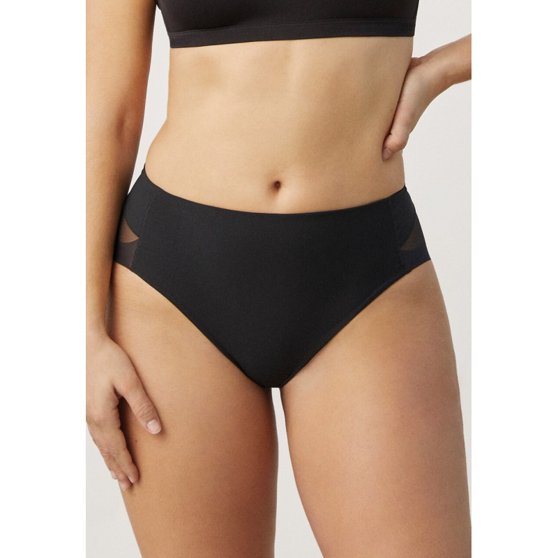 Ysabel Mora slimming panties
