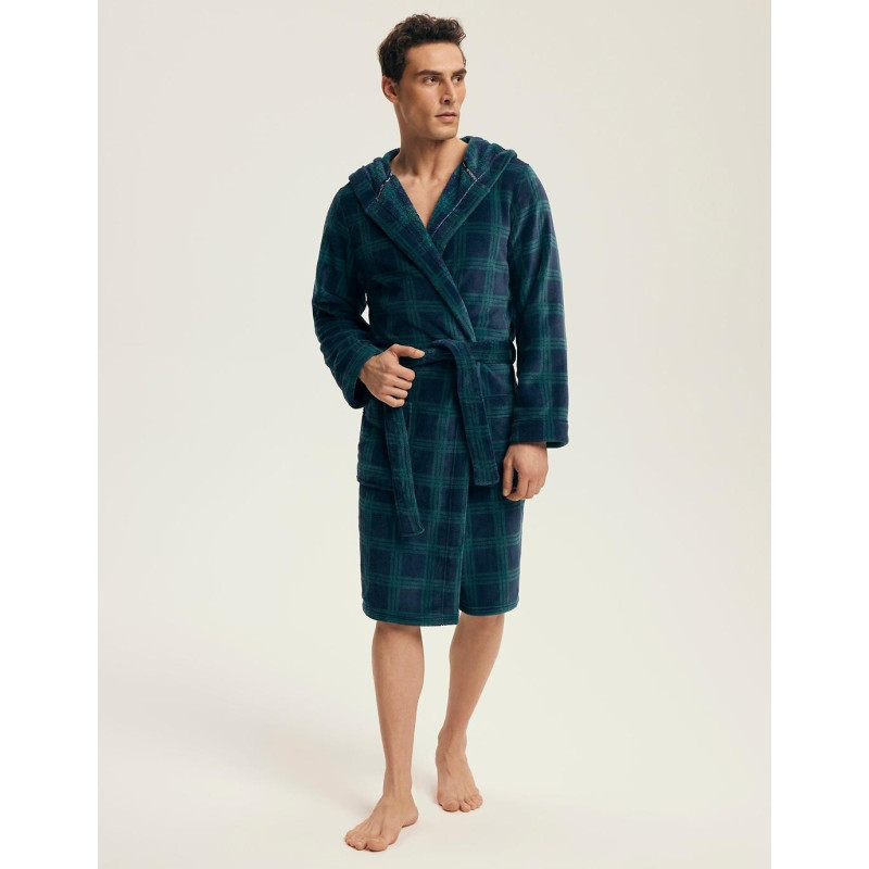 Henderson bathrobe