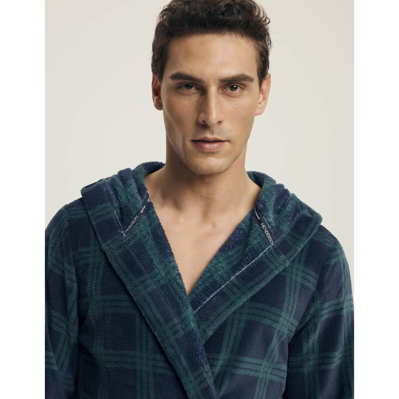 Henderson bathrobe