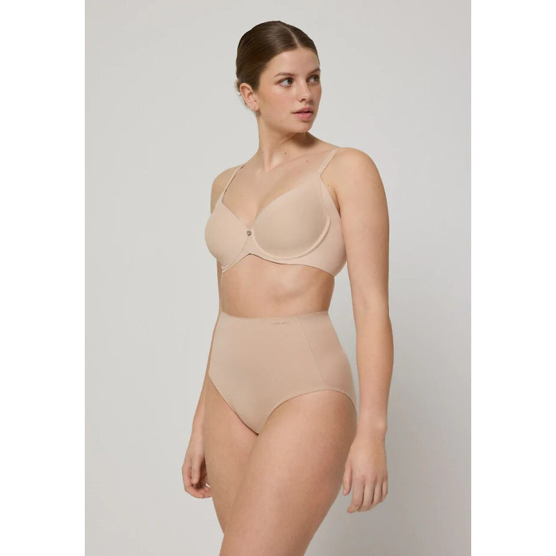 Ysabel Mora slimming panties