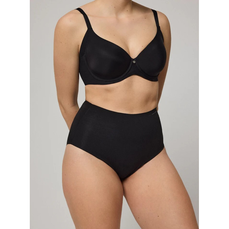 Ysabel Mora slimming panties