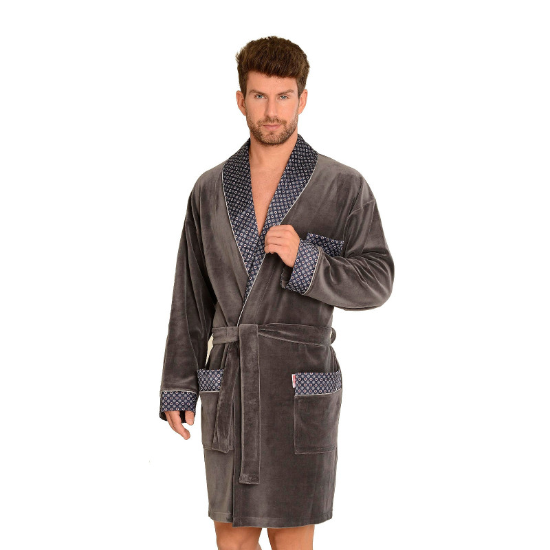 De Lafense bathrobe