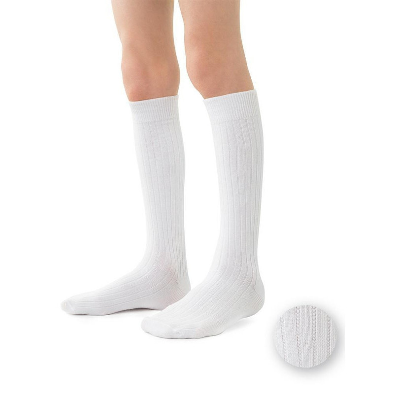 Steven socks to the knees