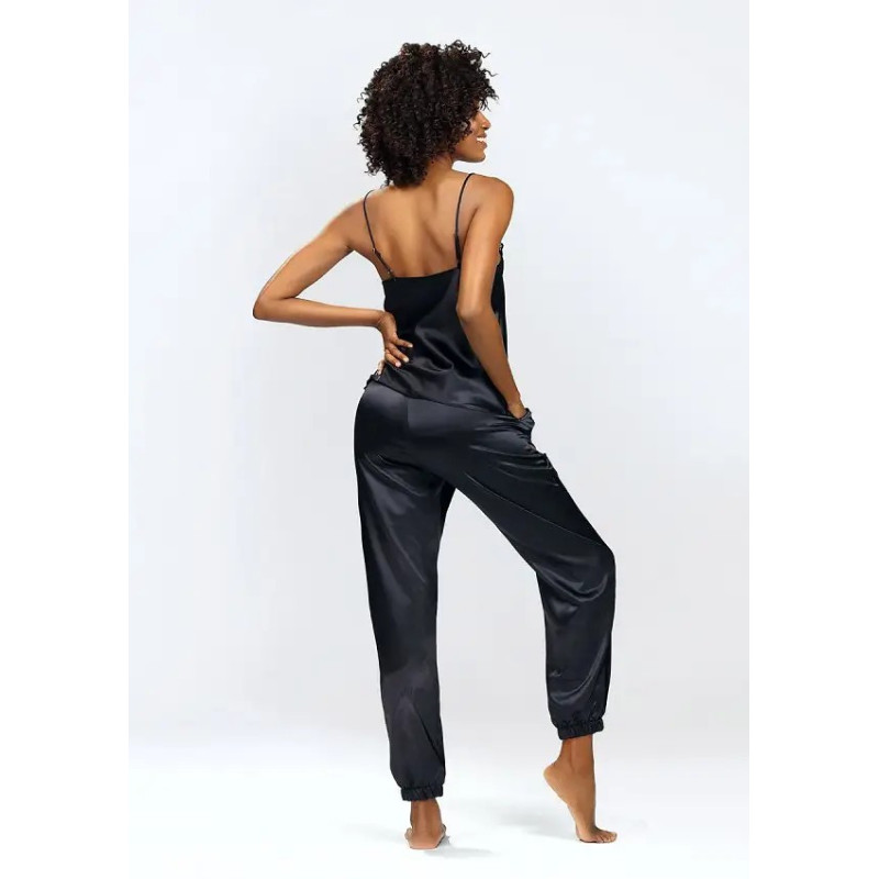 DKaren pajamas made of satin