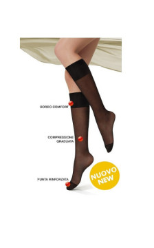 Golden Lady socks to the knees