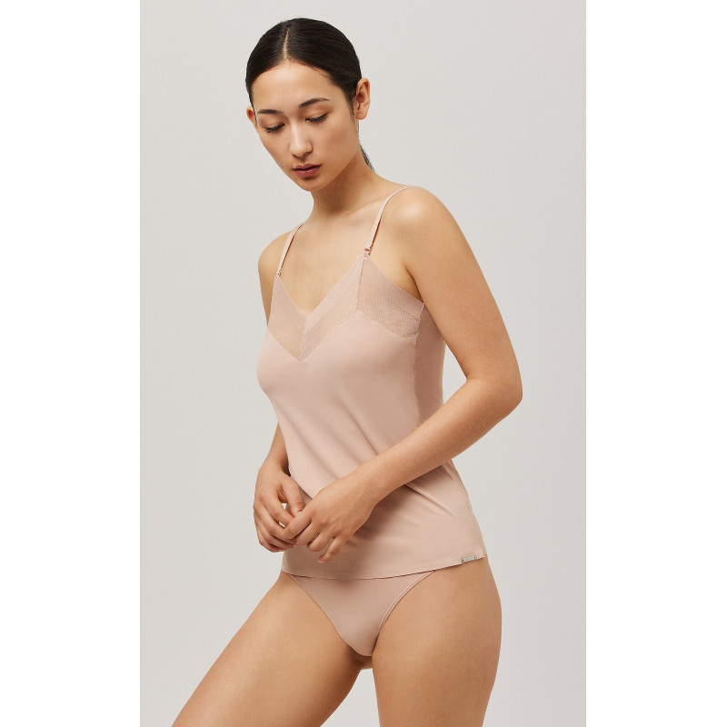 Ysabel Mora T-shirts