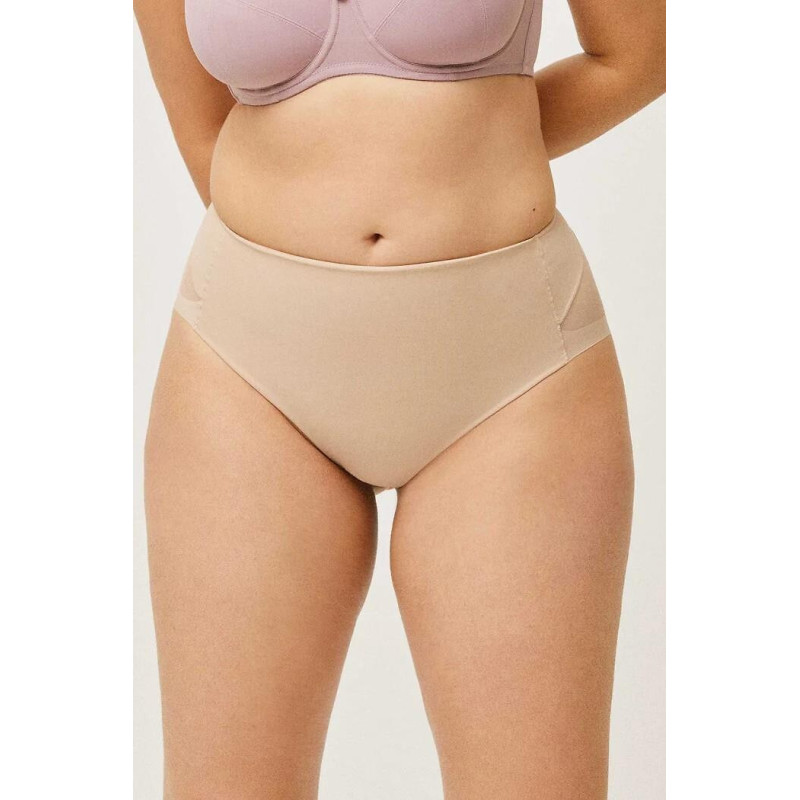 Ysabel Mora slimming panties