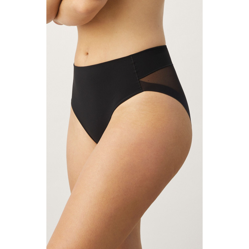 Ysabel Mora slimming panties