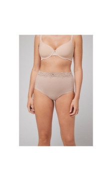 Ysabel Mora slimming panties