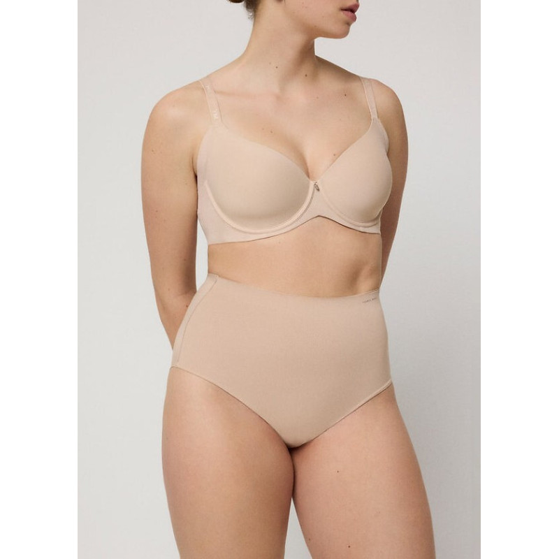 Ysabel Mora slimming panties