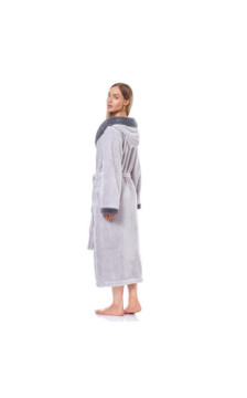L&L bathrobe