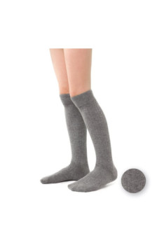 Steven socks to the knees