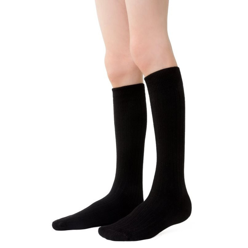 Steven socks to the knees