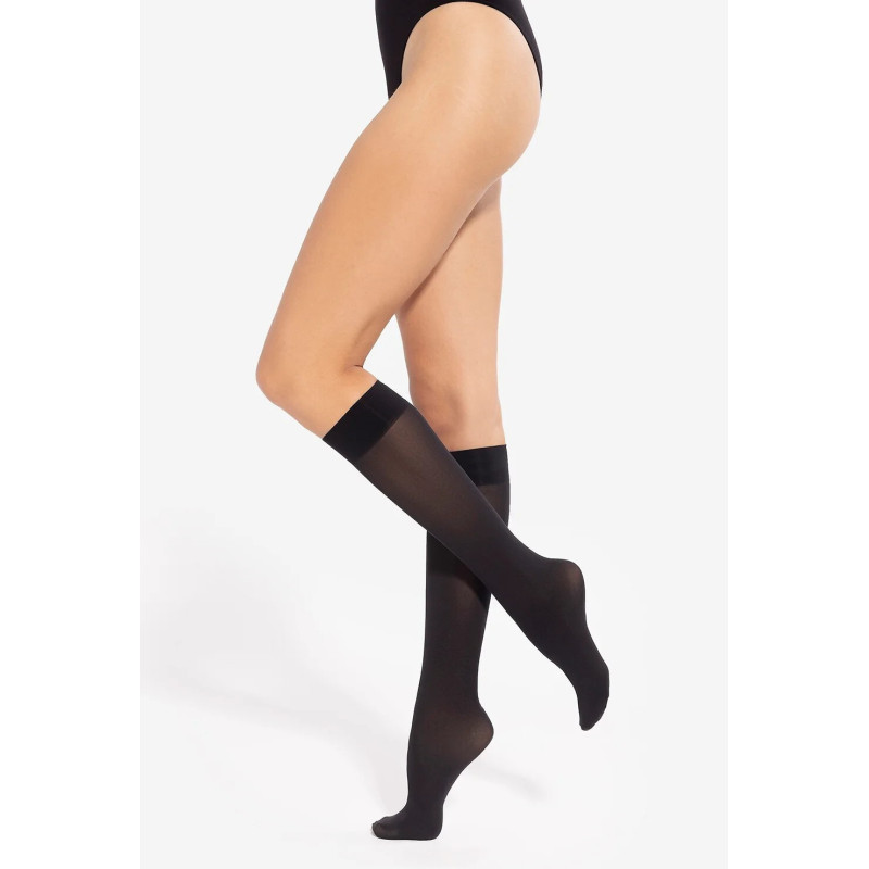 Gatta socks to the knees