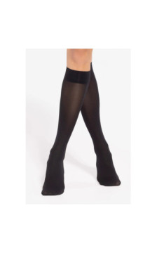 Gatta socks to the knees